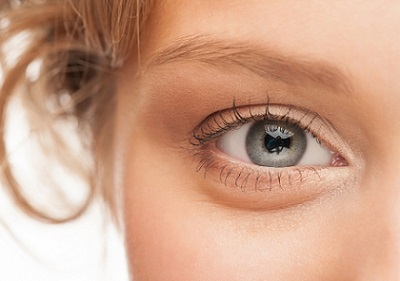 karcos szaruhártya szeme látása javulhat-e a rövidlátás